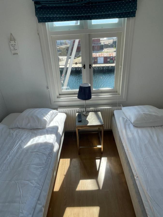 Pensionat Bryggan Smögen Exterior foto